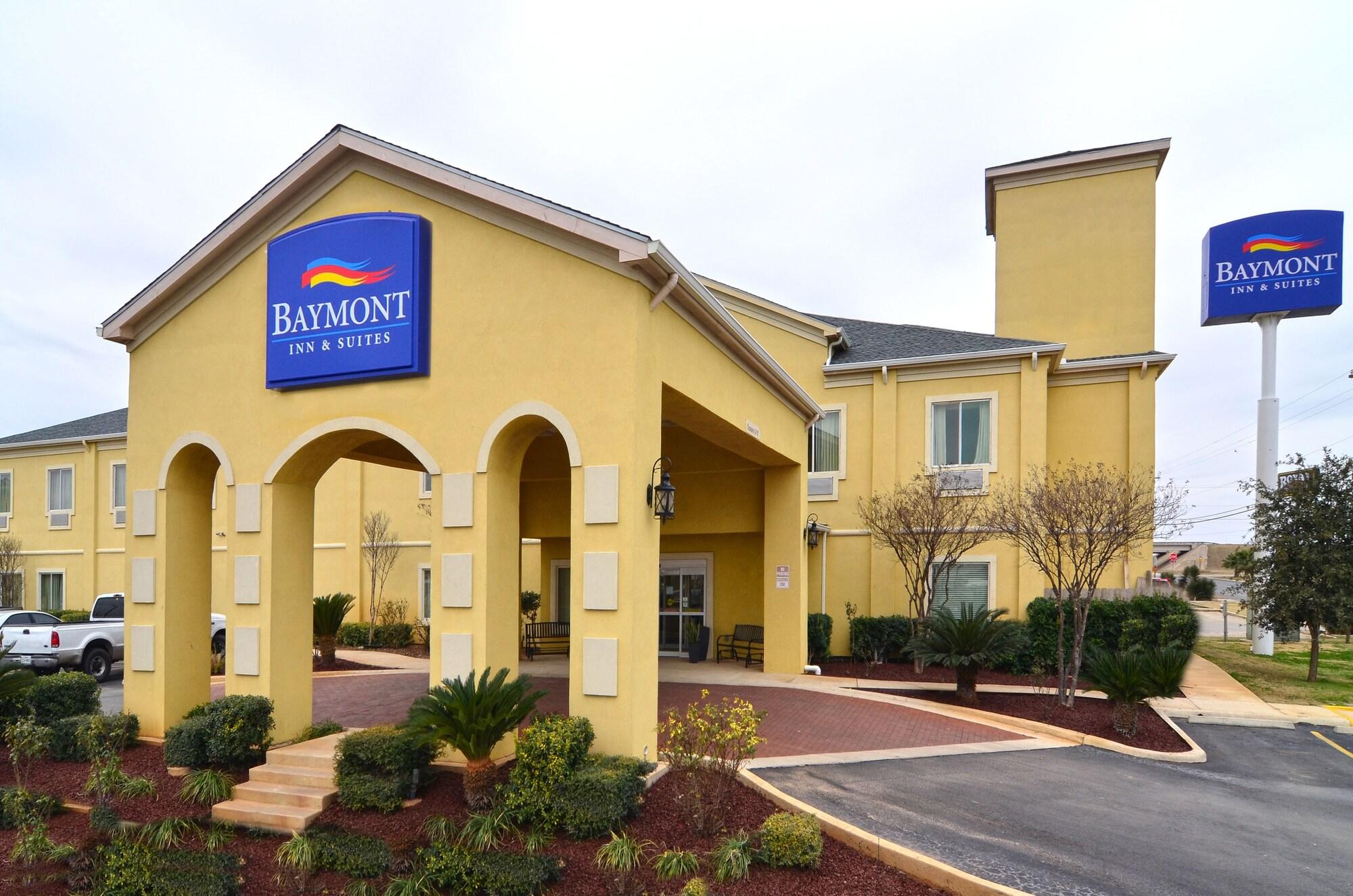 Baymont By Wyndham Pearsall Ngoại thất bức ảnh